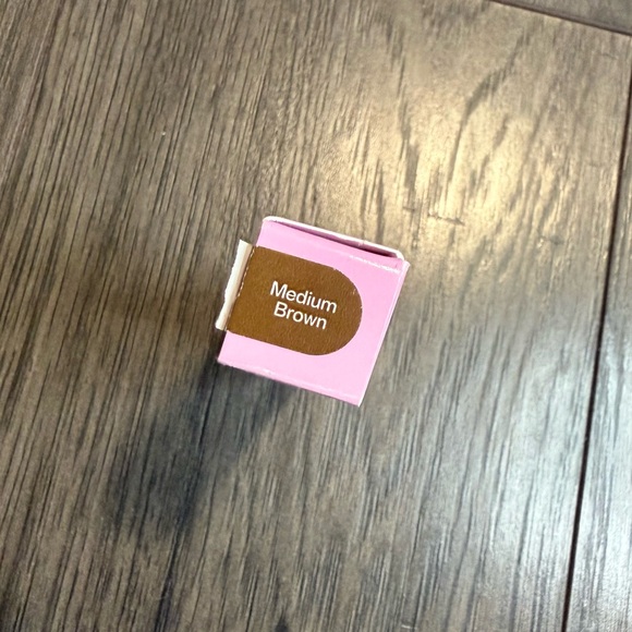 Makeup Bundle - Picture 4 of 13